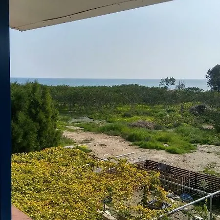 別荘 Il Mare ラルナカ